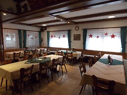 Gasthaus Pension Rezatgrund