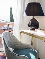 La Malandrina Apartments & Suites