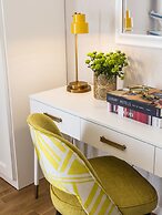 La Malandrina Apartments & Suites