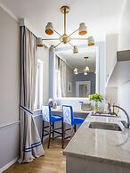 La Malandrina Apartments & Suites