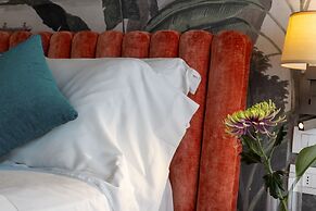 La Malandrina Apartments & Suites