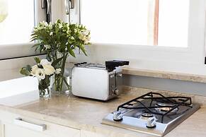 La Malandrina Apartments & Suites