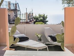 La Malandrina Apartments & Suites