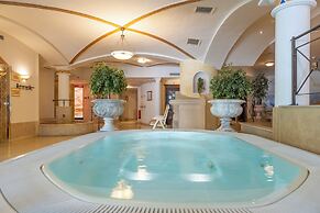 Sport & Spa Hotel Strass