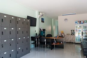 Plan B Hotel - Hostel