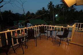 Plan B Hotel - Hostel