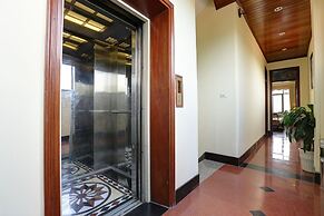 Hanoi Little Town Hotel