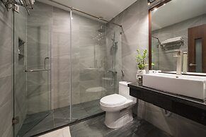 Hanoi Little Town Hotel