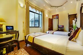 Hanoi Little Town Hotel