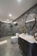 Hanoi Little Town Hotel