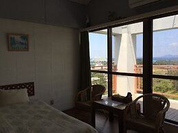 Surfside Bed & Breakfast