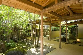 Yufuin Onsen Ryotei Tanokura