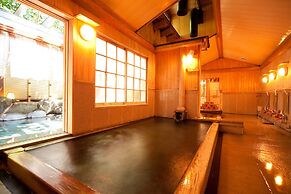 Yufuin Onsen Ryotei Tanokura