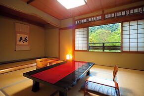 Yufuin Onsen Ryotei Tanokura