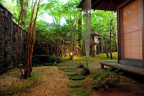 Yufuin Onsen Ryotei Tanokura