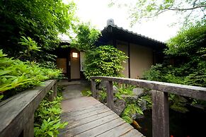 Yufuin Onsen Ryotei Tanokura