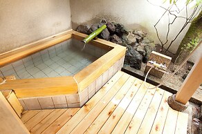 Yufuin Onsen Ryotei Tanokura