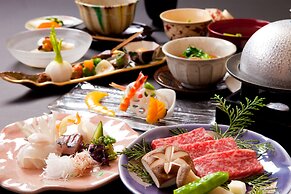 Yufuin Onsen Ryotei Tanokura