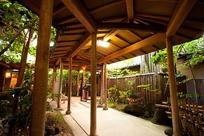 Yufuin Onsen Ryotei Tanokura