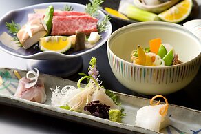 Yufuin Onsen Ryotei Tanokura