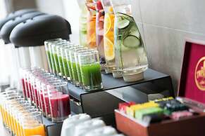 Courtyard Santiago Las Condes