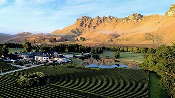 Craggy Range Luxury Vineyard Retreat