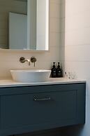 Craggy Range Luxury Vineyard Retreat