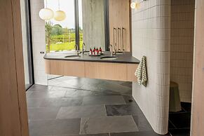 Craggy Range Luxury Vineyard Retreat