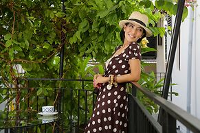 Chic Quarter Residence