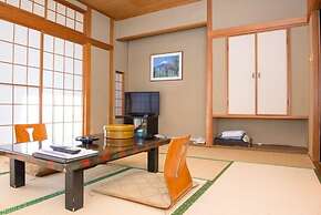 Yugawara Onsen Ryokan Greenso