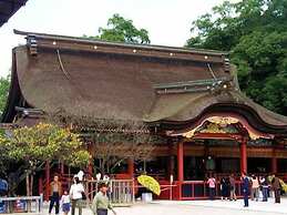 Futsukaichi Green Hotel