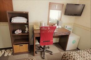 Futsukaichi Green Hotel