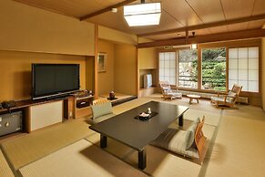 Akayu Onsen Gotenmori