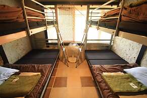 Taketomijima Guesthouse & Jetaime - Hostel