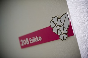 Holiday House Green Garden