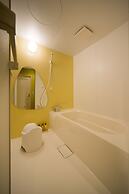 Holiday House Green Garden