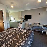 Alexandra Motor Lodge