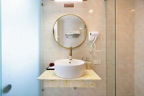 La Dora Hanoi Hotel & Travel