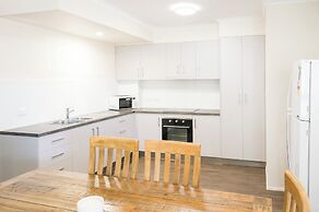 Cannonvale Reef Gateway Hotel