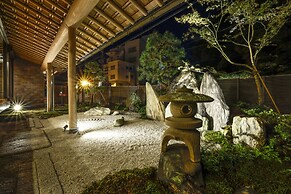 Kawaguchiya Kinosaki Riverside Hotel