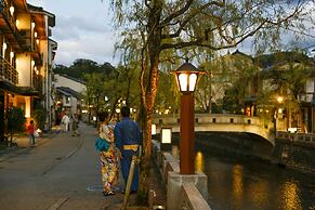 Kawaguchiya Kinosaki Riverside Hotel