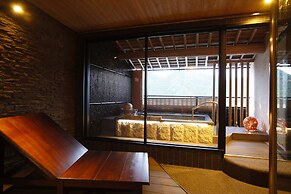 Kawaguchiya Kinosaki Riverside Hotel