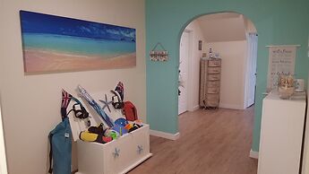 Palm Beach Guest House