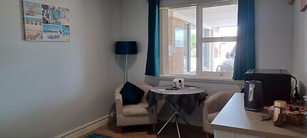 Palm Beach Guest House