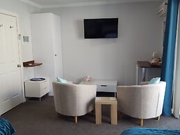 Palm Beach Guest House