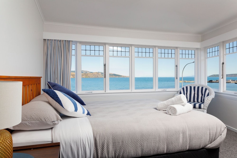 Moana Lodge - Guest House