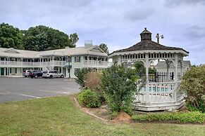 Key West Inn - Lafayette