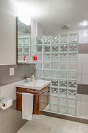 The Resort at Marble Hill