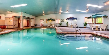 The Rhumb Line Resort