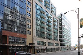 WhiteHall Suites- Yorkville